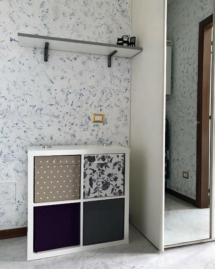 La Magnolia Apartments Violet Ντεζεντσάνο ντελ Γκάρντα Εξωτερικό φωτογραφία